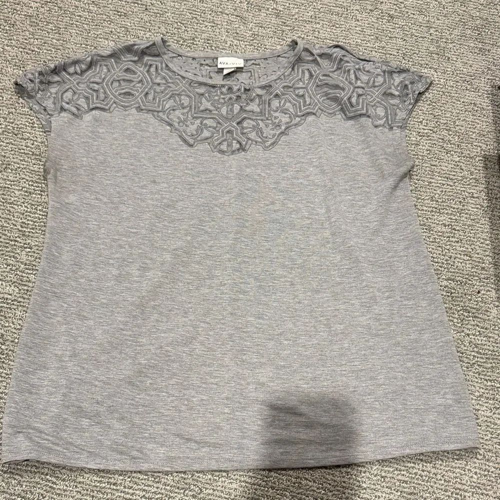 Ava & Viv Light Gray Short Sleeve Lace-Yoke Top